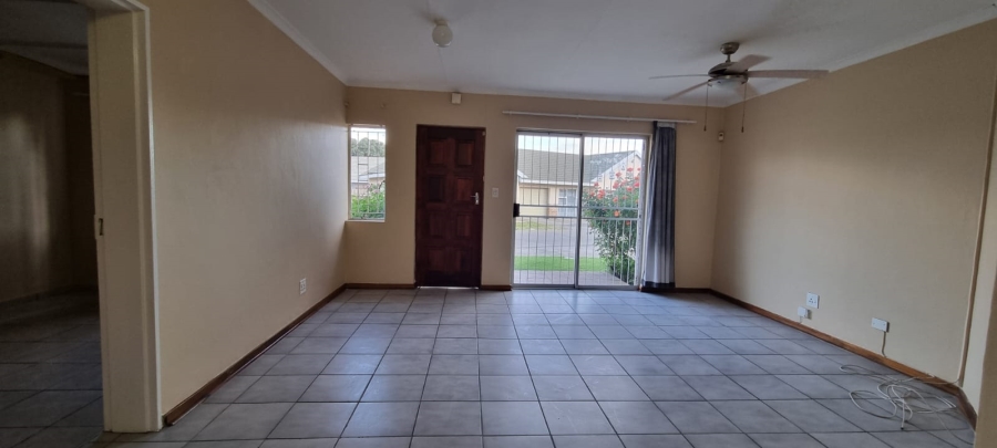 3 Bedroom Property for Sale in Roylglen Gardens Northern Cape